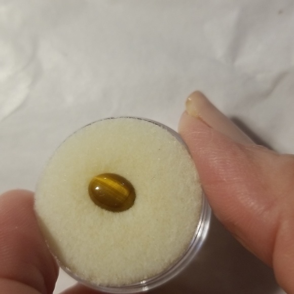 TIGER EYE & DALMATION JASPER, 7 X 5mm & 18 x 13mm Cabochons - Picture 3 of 7